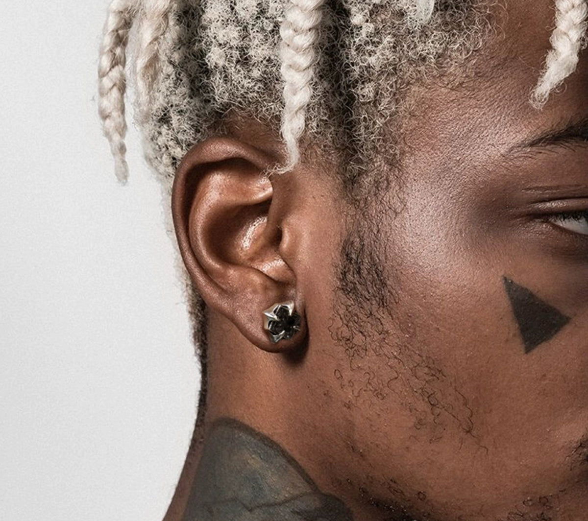 Zeus Stud Earrings - Dekayed