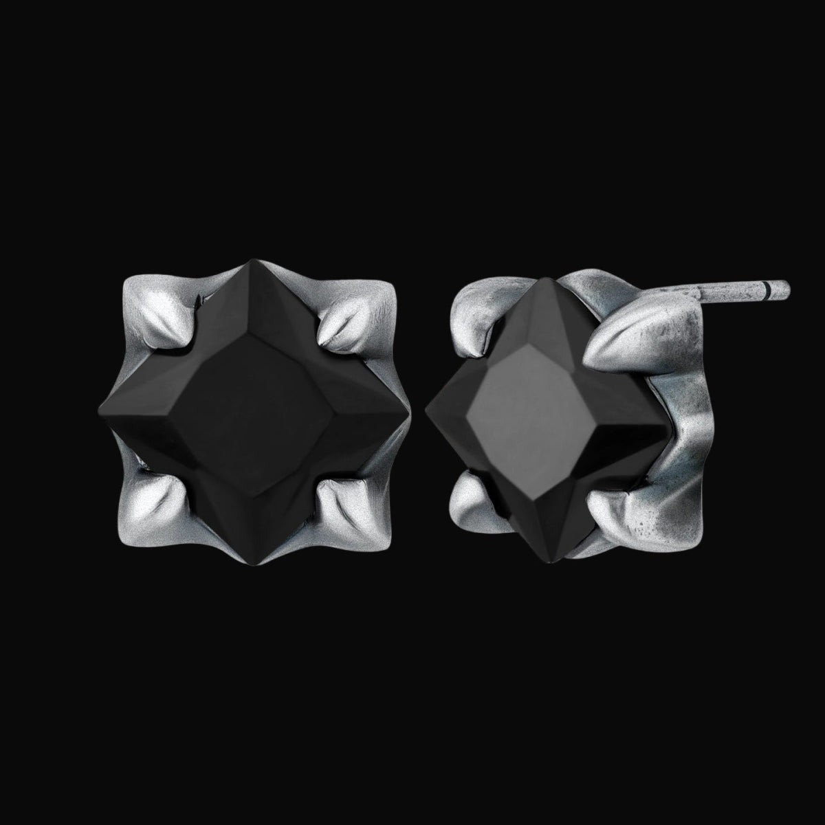 Zeus Stud Earrings - Dekayed